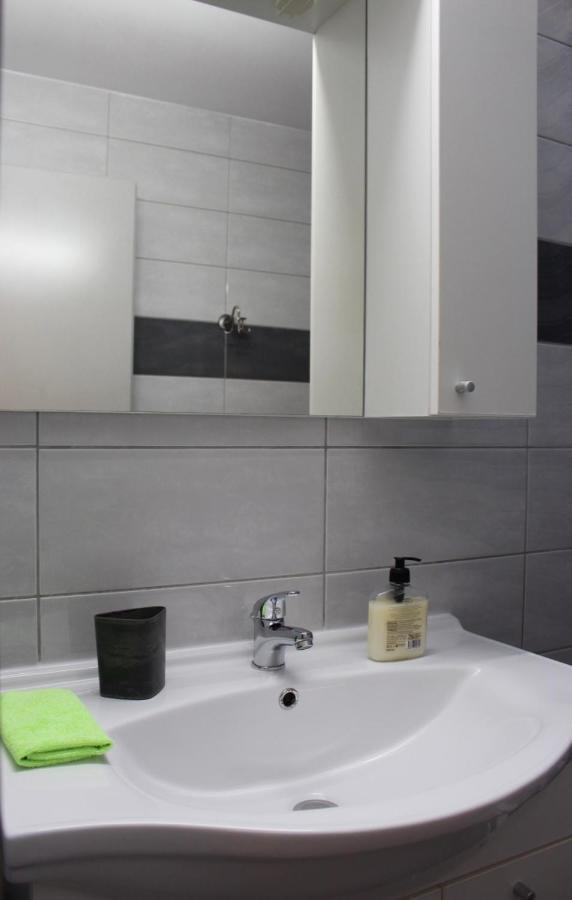 Filipovic Apartmani Medulin Exterior foto